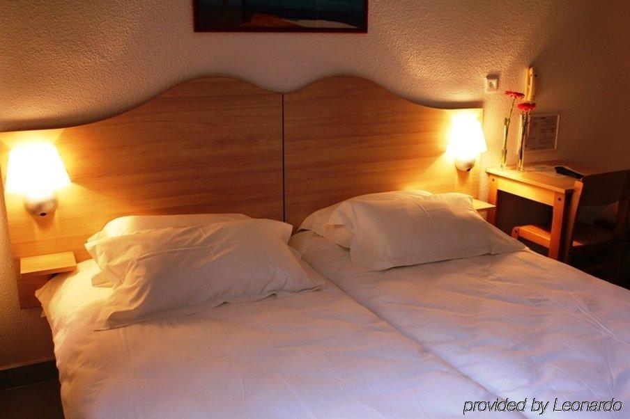 Hotel Le Poseidon La Seyne-sur-Mer Zimmer foto