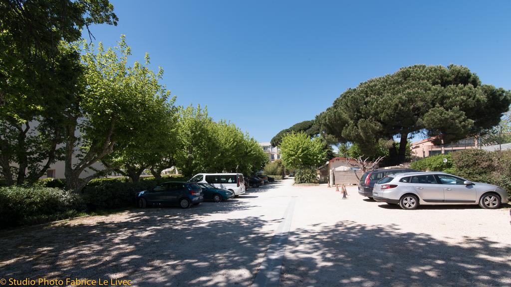 Hotel Le Poseidon La Seyne-sur-Mer Exterior foto