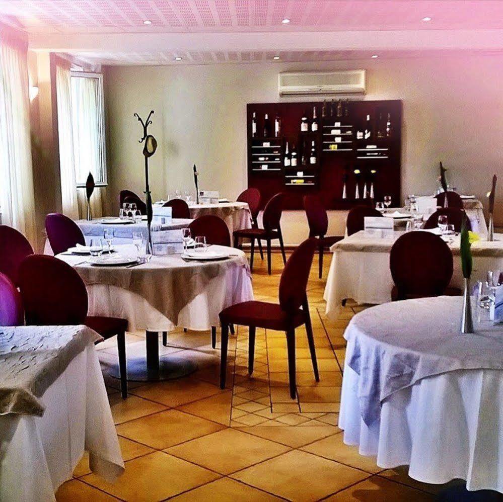 Hotel Le Poseidon La Seyne-sur-Mer Exterior foto